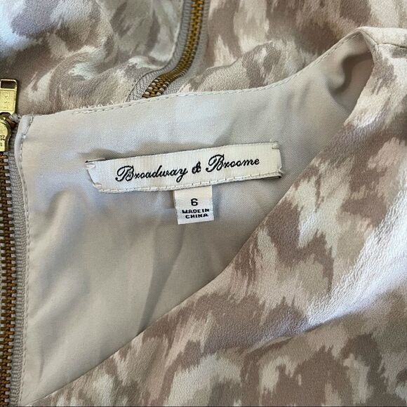 Broadway & Broome Silk Shift Dress - Picture 4 of 5